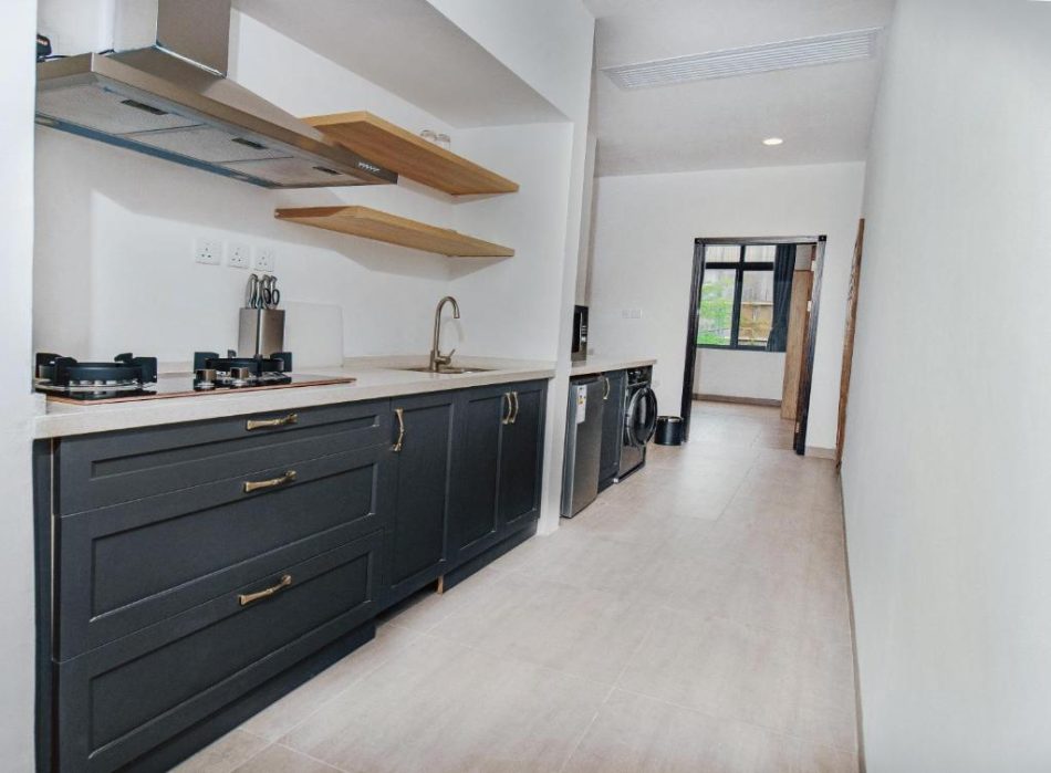 Deluxe Double Suite at Tanzanite Serviced Apartments: Space, Style & Sea Breezes
