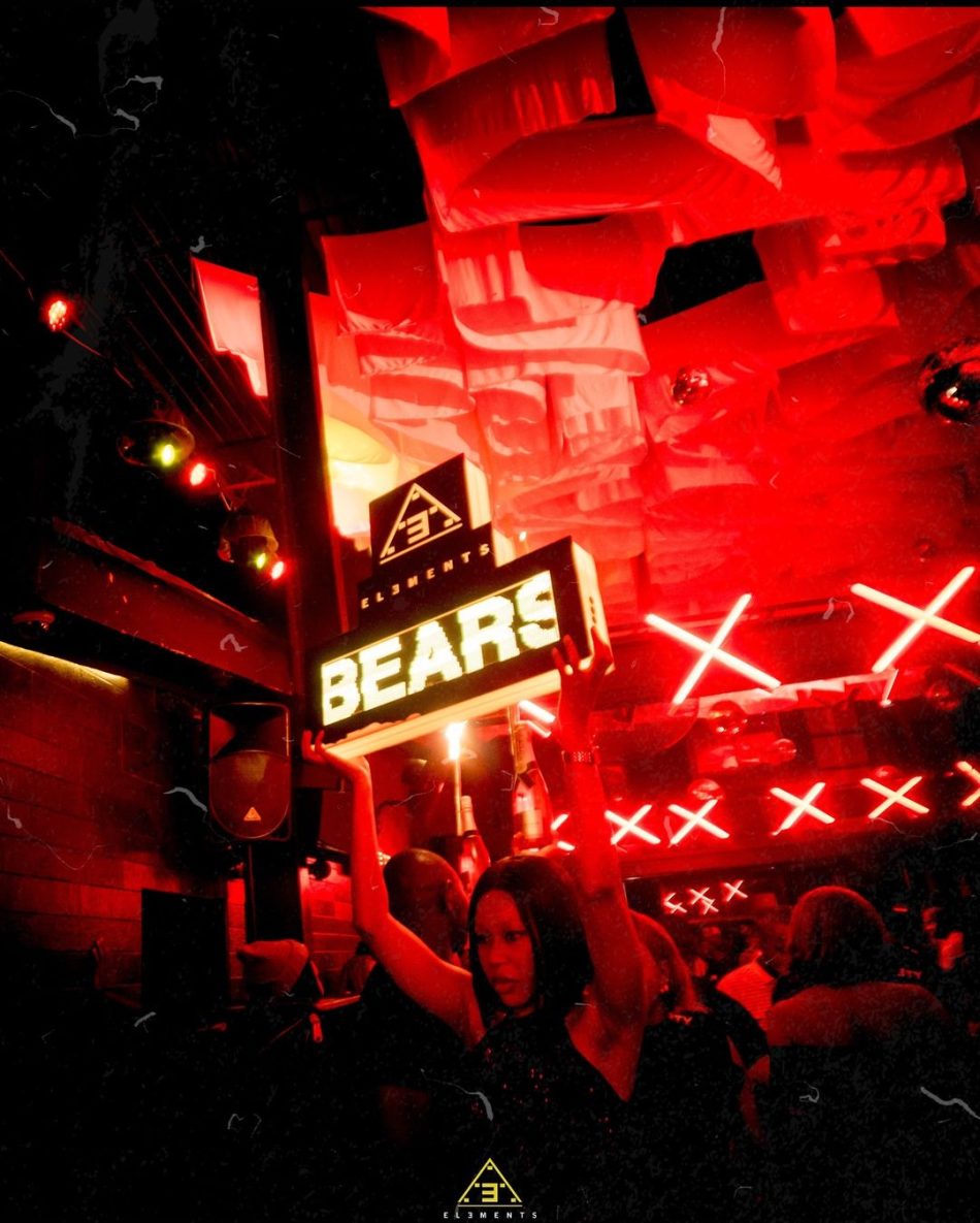 NIGHT LIFE & BAR