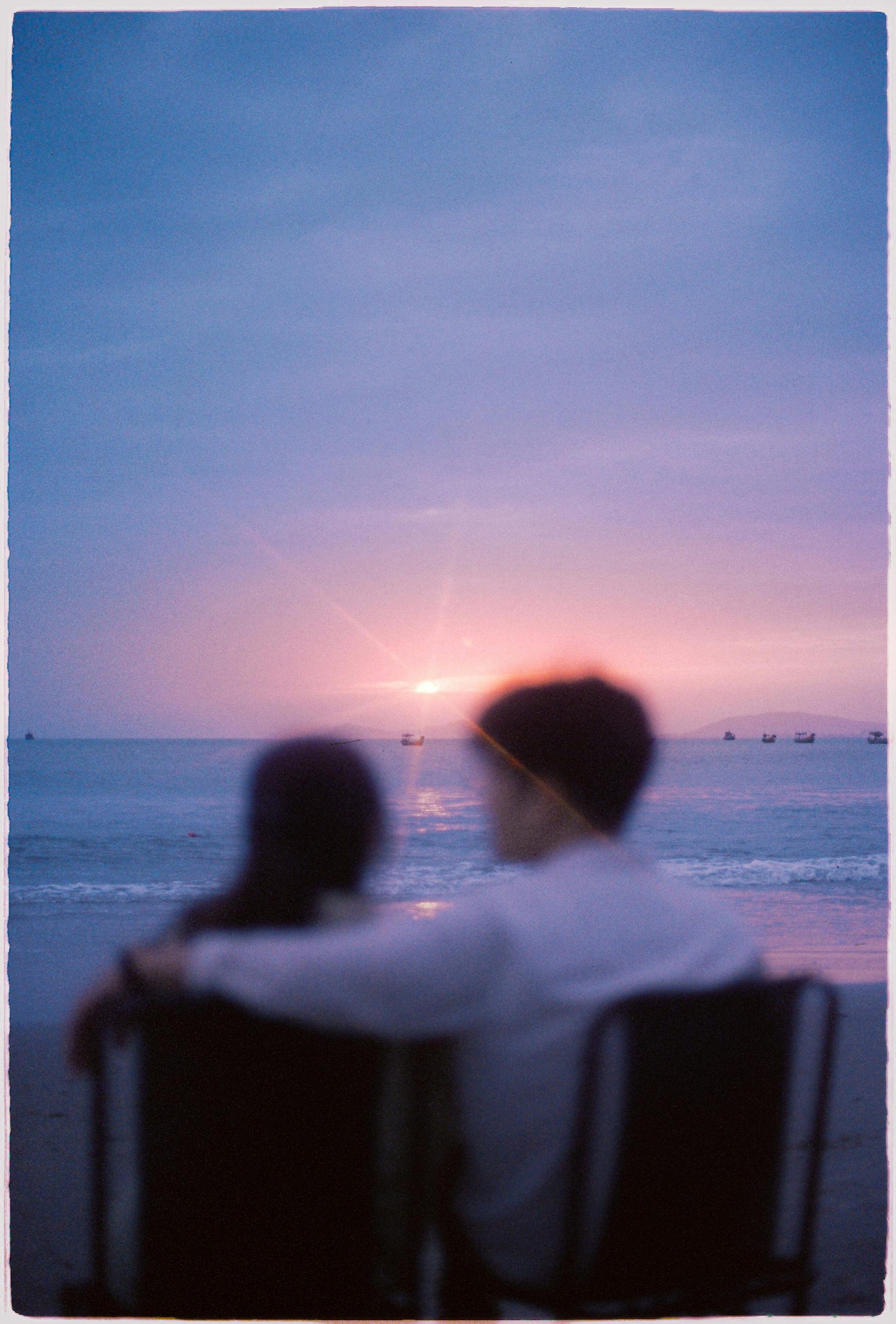 Romantic Dining: Sunset Meals at Waterfront or Karambezi